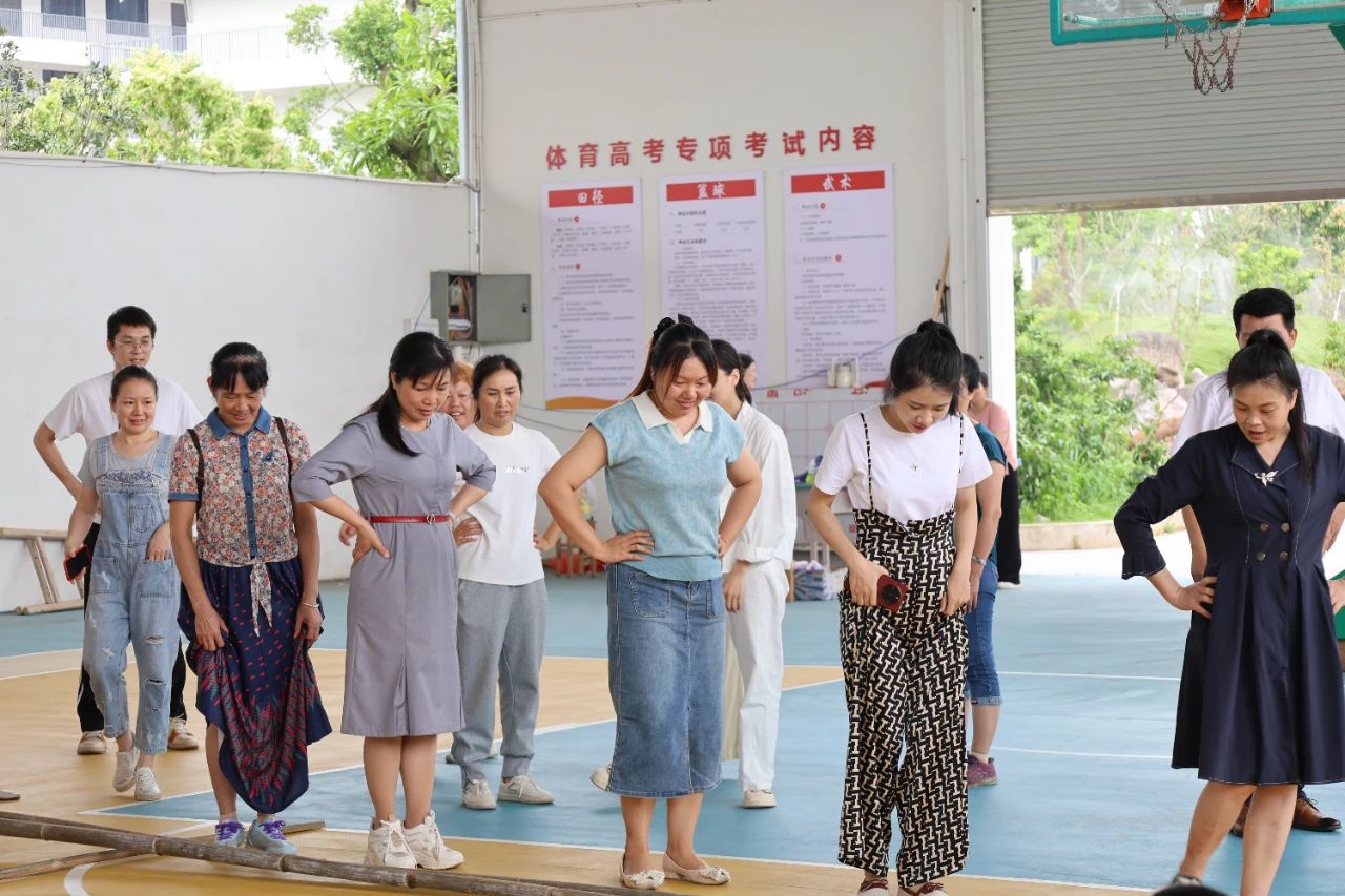 我校举行“五一”国际劳动节教职工游园活动 丨 江南游戏网站·(中国)官方网站